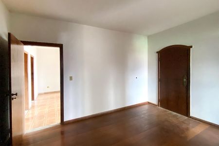 Casa para alugar com 200m², 4 quartos e sem vagaSala de Estar
