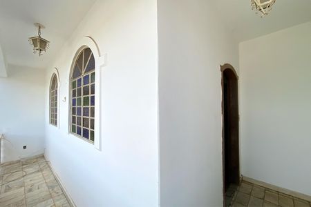 Varanda da Sala de casa para alugar com 4 quartos, 200m² em Nova Vista, Belo Horizonte