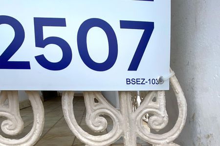 Casa para alugar com 200m², 4 quartos e sem vagaPlaca