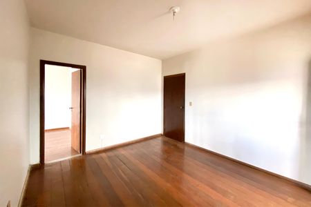 Casa para alugar com 200m², 4 quartos e sem vagaSala de Estar