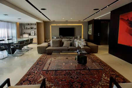 Apartamento para alugar com 225m², 3 quartos e 4 vagasSala