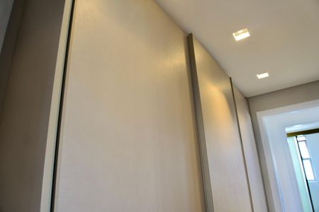 Apartamento para alugar com 225m², 3 quartos e 4 vagasCorredor - Armário