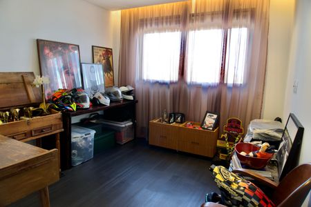 Apartamento para alugar com 225m², 3 quartos e 4 vagasQuarto 3