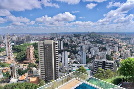 Sala - Janela Vista de apartamento para alugar com 3 quartos, 225m² em Santa Lúcia, Belo Horizonte