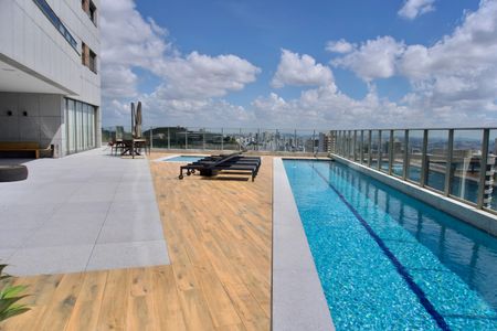 Apartamento para alugar com 225m², 3 quartos e 4 vagasÁrea Comum - Piscina