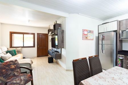 Casa à venda com 90m², 3 quartos e 2 vagas
