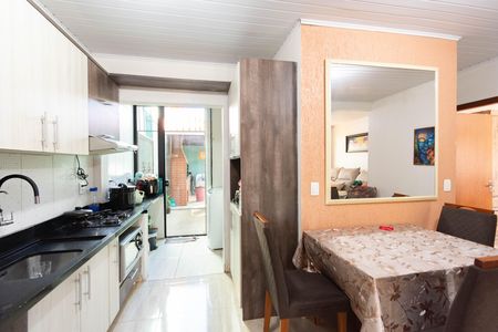 Casa à venda com 90m², 3 quartos e 2 vagas