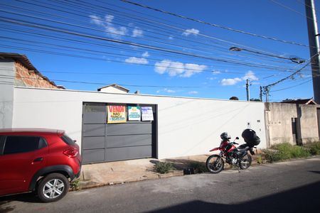 Casa à venda com 100m², 2 quartos e 6 vagasFachada/ Plaquinha Instalada 29/04/2026 XPPD-122