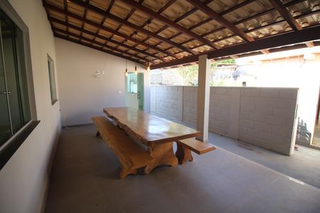 Casa à venda com 100m², 2 quartos e 6 vagasÁrea gourmet