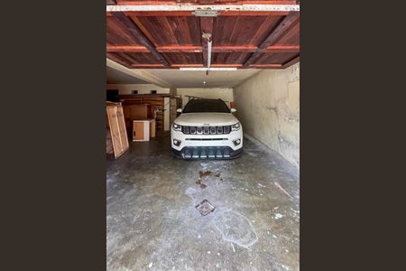 Casa à venda com 475m², 7 quartos e 4 vagas Casa à venda com 475m², 7 quartos e 4 vagasGaragem