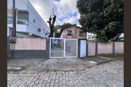 Casa para alugar com 50m², 1 quarto e 1 vaga Casa para alugar com 50m², 1 quarto e 1 vagaFachada