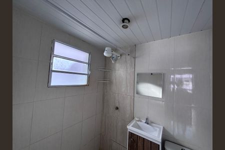 Casa para alugar com 50m², 1 quarto e 1 vaga Casa para alugar com 50m², 1 quarto e 1 vagaBanheiro do Quarto 1