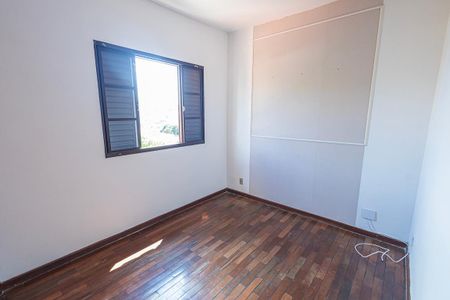 quarto 1 de apartamento para alugar com 3 quartos, 103m² em Ipiranga, Belo Horizonte