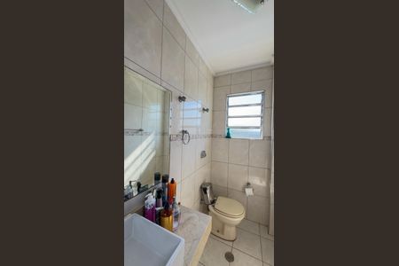 Casa à venda com 250m², 2 quartos e 2 vagasBanheiro