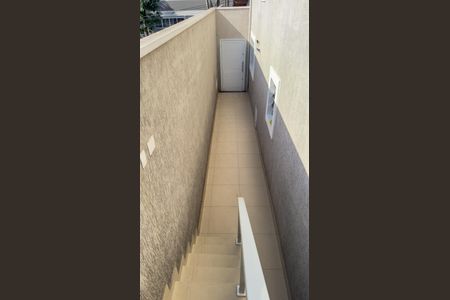 Casa à venda com 250m², 2 quartos e 2 vagasCorredor