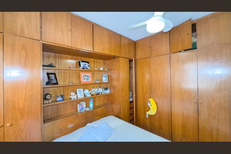 Casa à venda com 250m², 2 quartos e 2 vagasQuarto 3