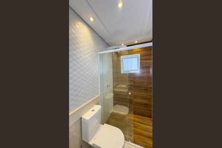 Casa à venda com 250m², 2 quartos e 2 vagasBanheiro da Suíte