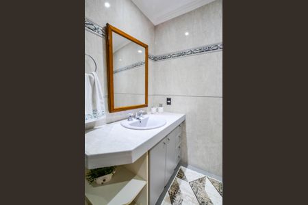 Apartamento à venda com 154m², 3 quartos e 2 vagas Apartamento à venda com 154m², 3 quartos e 2 vagasBanheiro Social