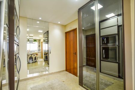 Apartamento à venda com 154m², 3 quartos e 2 vagas Apartamento à venda com 154m², 3 quartos e 2 vagasCozinha