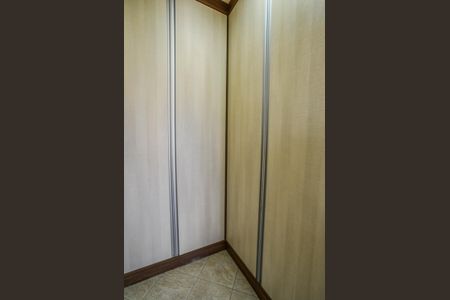 Apartamento à venda com 154m², 3 quartos e 2 vagas Apartamento à venda com 154m², 3 quartos e 2 vagasÁrea de Serviço