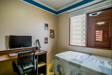 Apartamento à venda com 154m², 3 quartos e 2 vagas Apartamento à venda com 154m², 3 quartos e 2 vagasQuarto 2