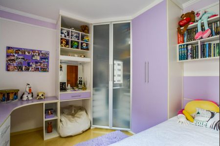 Apartamento à venda com 154m², 3 quartos e 2 vagas Apartamento à venda com 154m², 3 quartos e 2 vagasQuarto 1