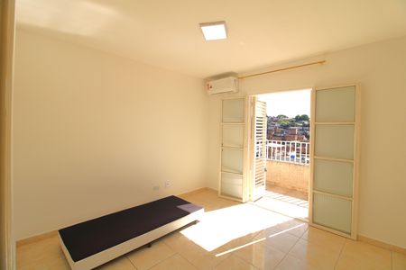 Quarto 2 de casa à venda com 2 quartos, 70m² em Vila dos Andradas, São Paulo