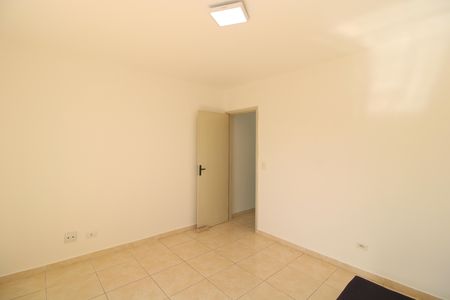 Casa para alugar com 70m², 2 quartos e 2 vagasQuarto 2