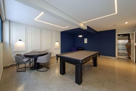 Apartamento para alugar com 65m², 2 quartos e 1 vaga Apartamento para alugar com 65m², 2 quartos e 1 vagaSala de Jogos
