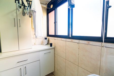 Apartamento para alugar com 75m², 3 quartos e 2 vagasÁrea de Serviço