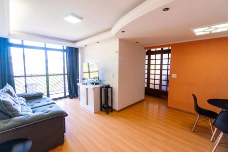Sala de apartamento à venda com 3 quartos, 75m² em Vila Campestre, São Paulo