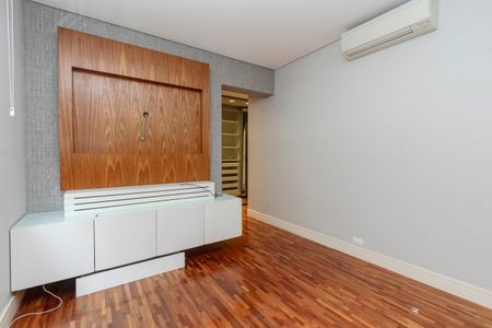 Apartamento para alugar com 189m², 4 quartos e 3 vagas Apartamento para alugar com 189m², 4 quartos e 3 vagasSuíte 1