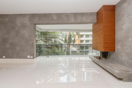 Apartamento para alugar com 189m², 4 quartos e 3 vagas Apartamento para alugar com 189m², 4 quartos e 3 vagasSala