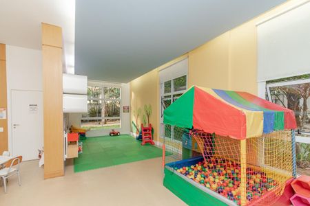 Apartamento para alugar com 189m², 4 quartos e 3 vagas Apartamento para alugar com 189m², 4 quartos e 3 vagasBrinquedoteca