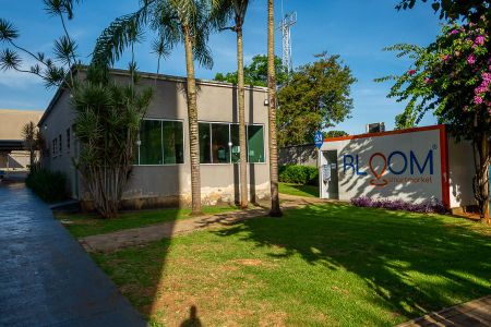 Apartamento para alugar com 102m², 2 quartos e 2 vagasÀrea Comum- Fachada Salão de Festas e jardim