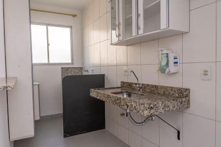 Apartamento para alugar com 102m², 2 quartos e 2 vagasCozinha e área de serviço