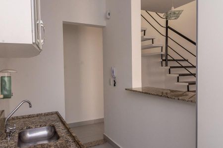 Apartamento para alugar com 102m², 2 quartos e 2 vagasCozinha 