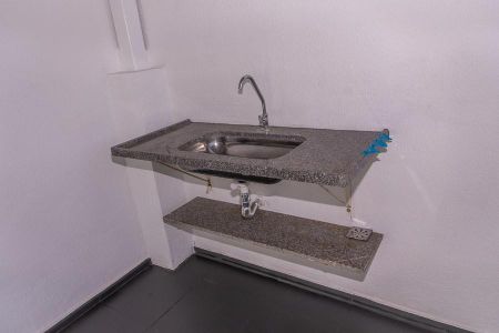 Apartamento para alugar com 102m², 2 quartos e 2 vagasPiso Superior-Detalhe Varanda-Pia