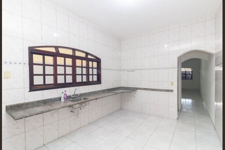 Cozinha de casa para alugar com 3 quartos, 189m² em Vila Nova Curuçá, São Paulo