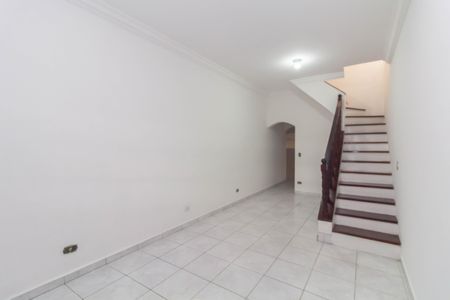 Sala de casa para alugar com 3 quartos, 189m² em Vila Nova Curuçá, São Paulo