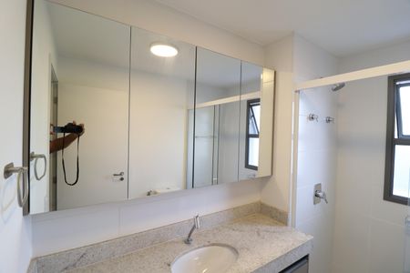 Apartamento para alugar com 115m², 3 quartos e 2 vagasBanheiro do Quarto 3
