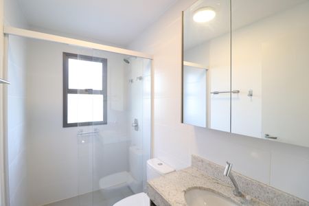 Apartamento para alugar com 115m², 3 quartos e 2 vagasBanheiro do Quarto 1