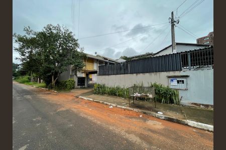 Placa instalada em 24/04/2026 - Placa n SWUA-64 de kitnet/studio para alugar com 1 quarto, 20m² em Vila Nova, Novo Hamburgo