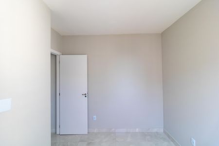 Apartamento para alugar com 44m², 2 quartos e 1 vagaQuarto 02