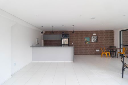 Apartamento para alugar com 44m², 2 quartos e 1 vagaÁrea comum - Salão de festas