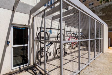 Apartamento para alugar com 28m², 1 quarto e sem vagaÁrea comum - Bicicletário