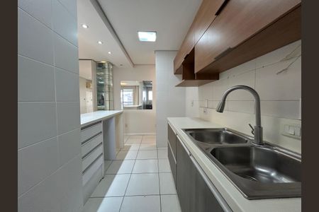Apartamento para alugar com 69m², 2 quartos e 1 vagaCozinha 