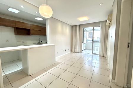 Sala de apartamento para alugar com 2 quartos, 69m² em Itacorubi, Florianópolis