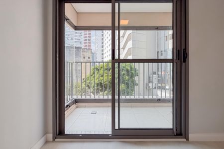 Apartamento para alugar com 75m², 2 quartos e 1 vagaSuíte 2 - Varanda