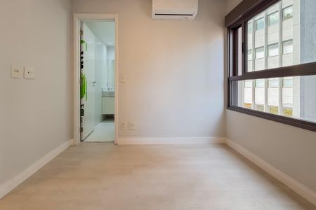 Apartamento para alugar com 75m², 2 quartos e 1 vagaSuíte 1
